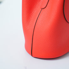 HERMES | In the loop 18 Bag in Clémence Leather