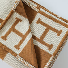 HERMES AVALON THROW BLANKET